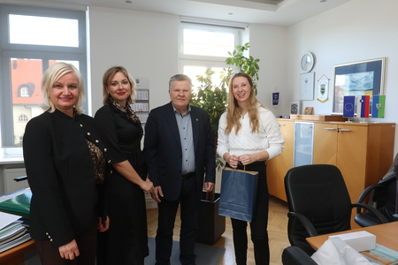 SPREJEM EVROPSKE POSLANKE ZALE TOMAŠIČ 07 FOTO LJUBO VUKELIČ